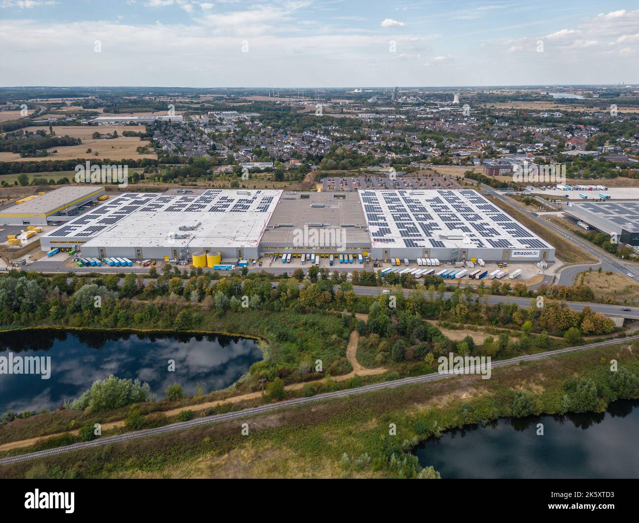 Amazon Distribution Center, Rheinberg Stock Photo Alamy