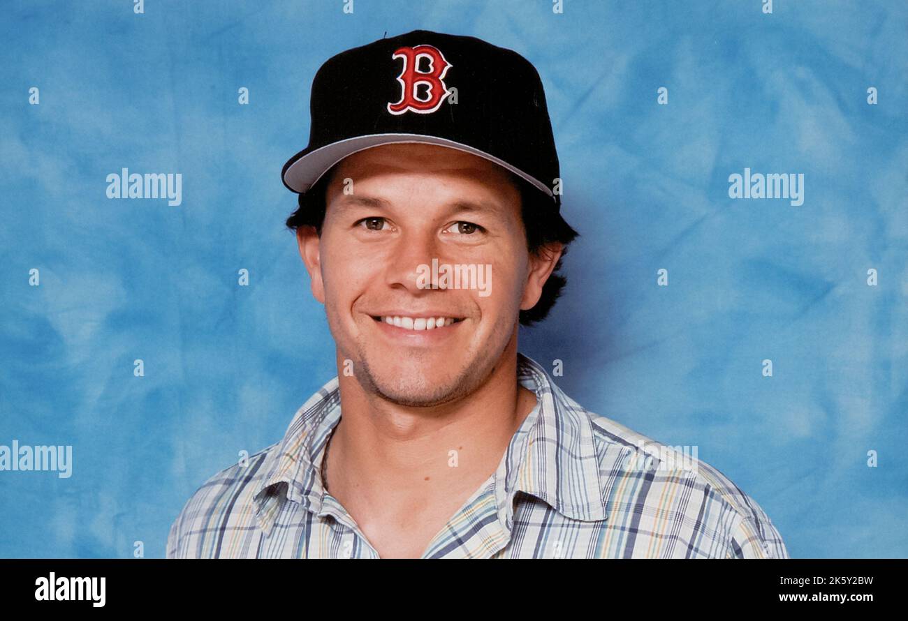 retro 4 mark wahlberg