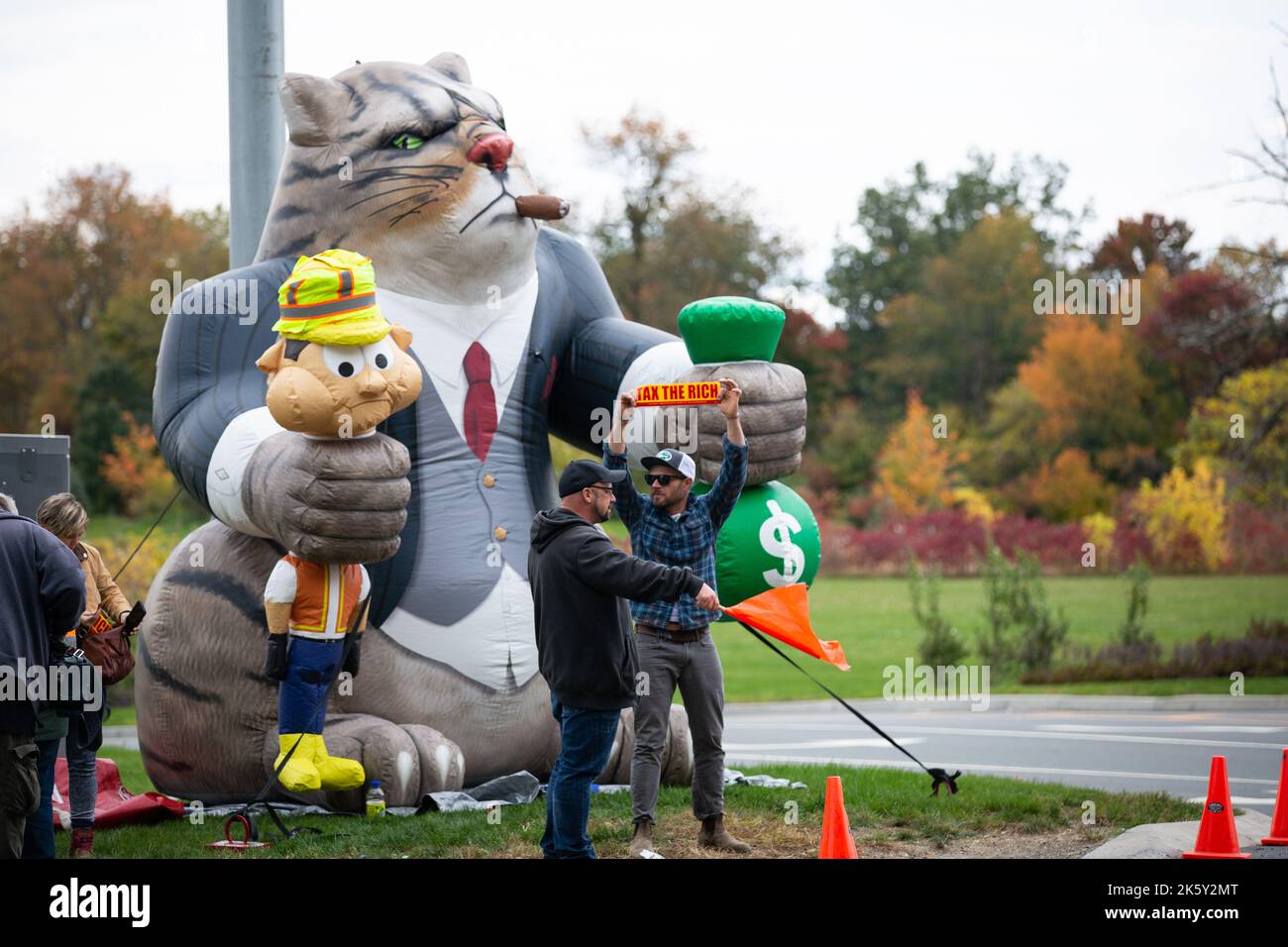 Schodack, New York, USA. 10 October, 2022. Amazon Labor Union members