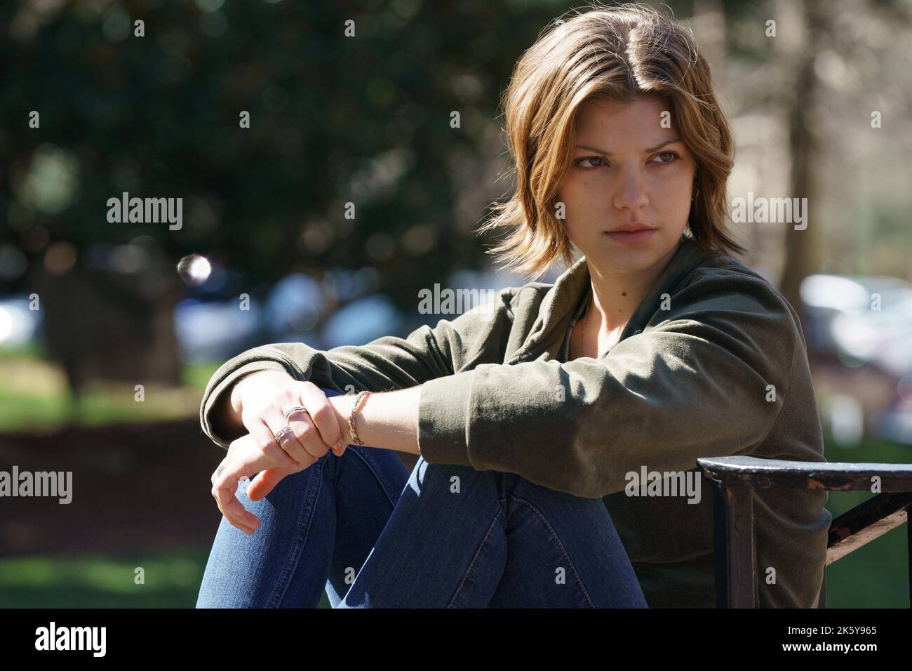 TELL ME LIES, Catherine Missal, Lightening Strikes', (Season 1, ep. 101 ...