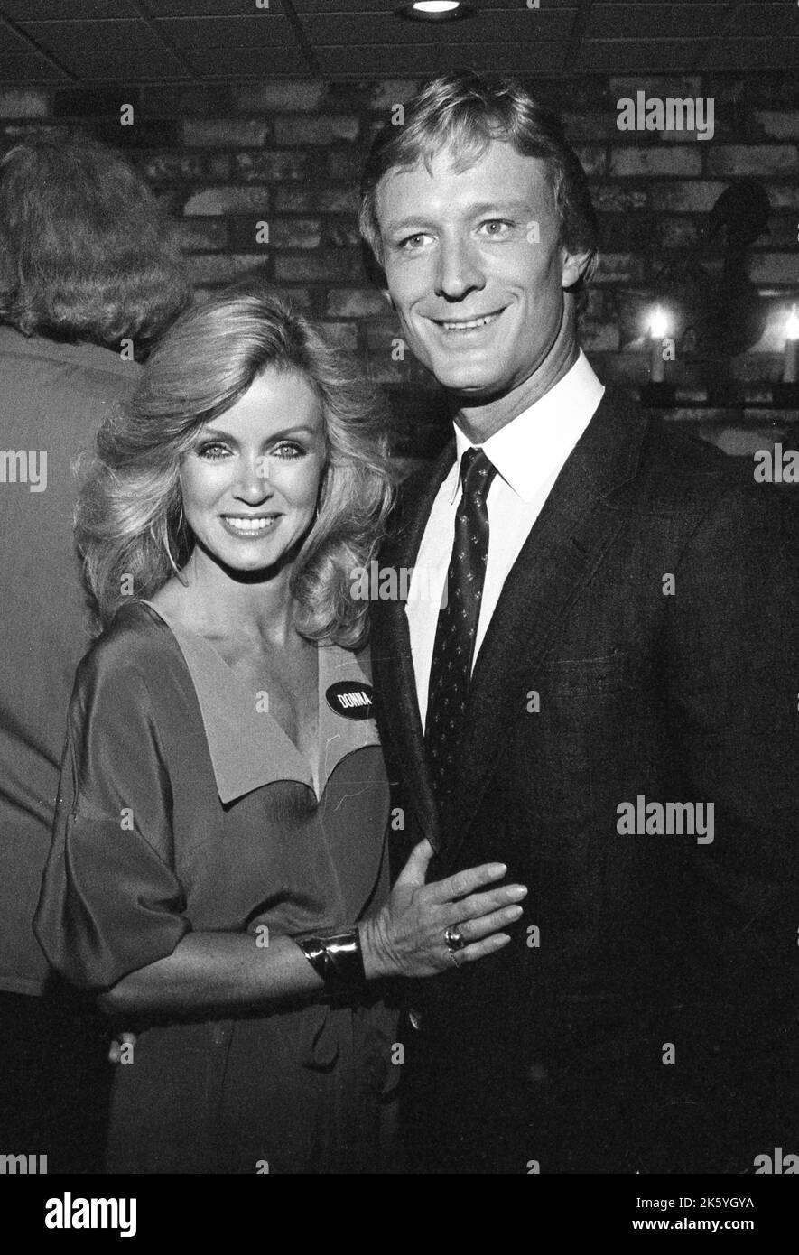 Heather Mills and Ted Shackleford at the Family Feud AllStar prime