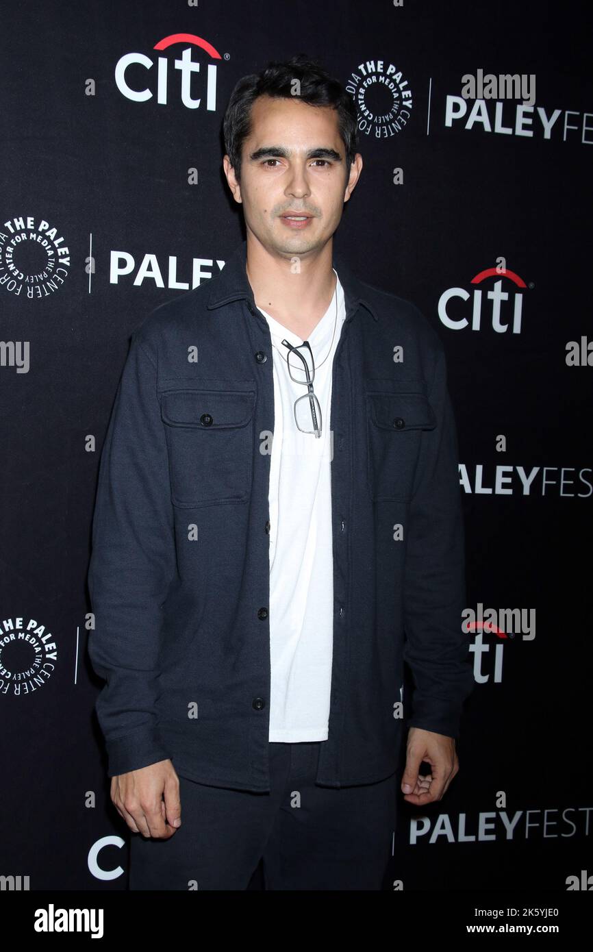 New York, NY, USA. 10th Oct, 2022. Max Minghella at The HandmaidÕs Tale