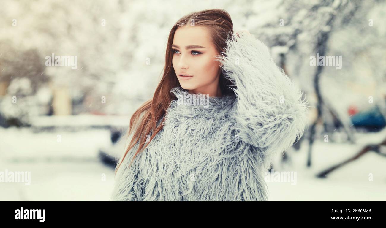 Portrait young women winter in fur coat Stock Photo - Alamy