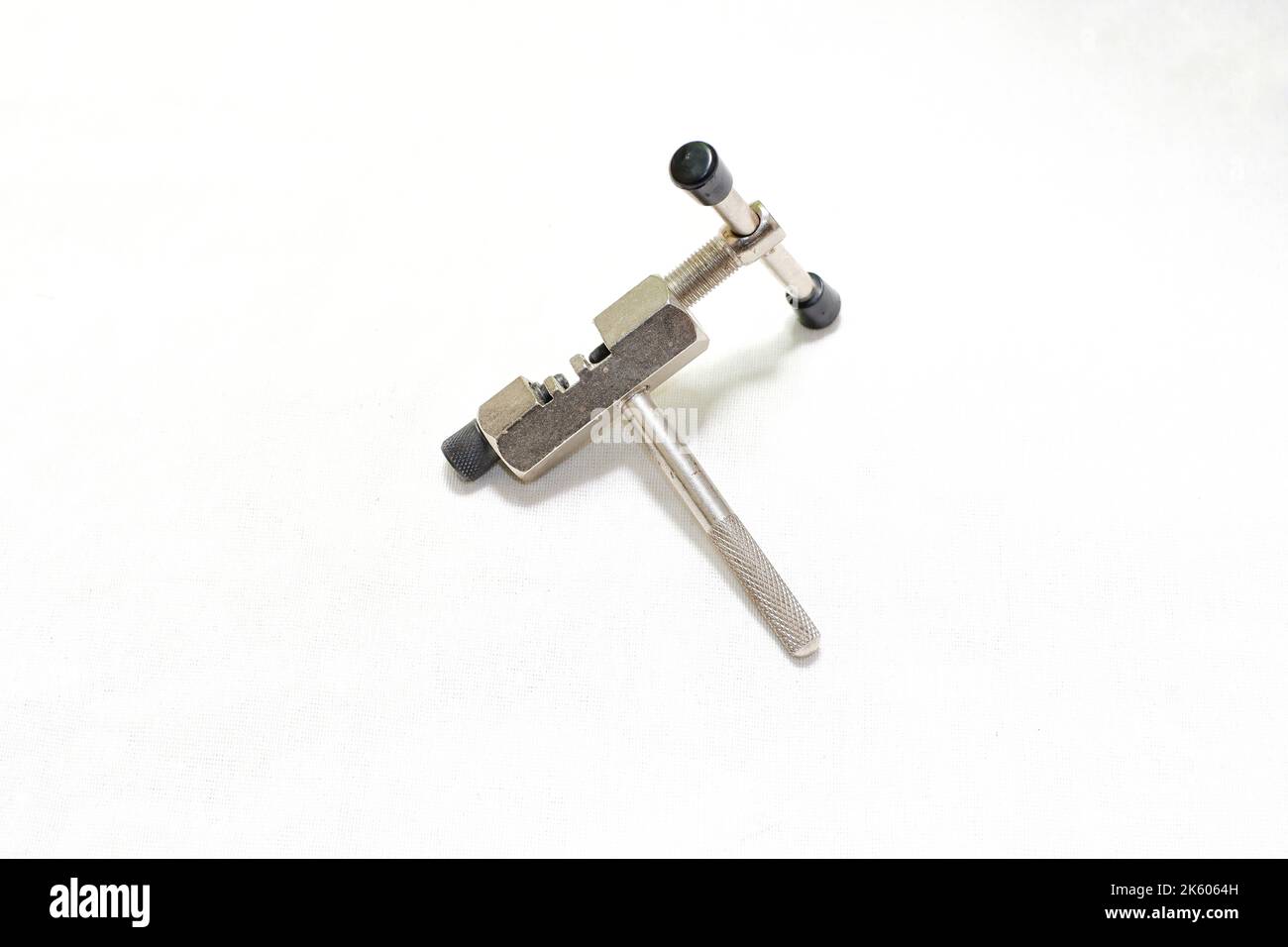 very useful tool to removed the chains if they are broken on bicycle