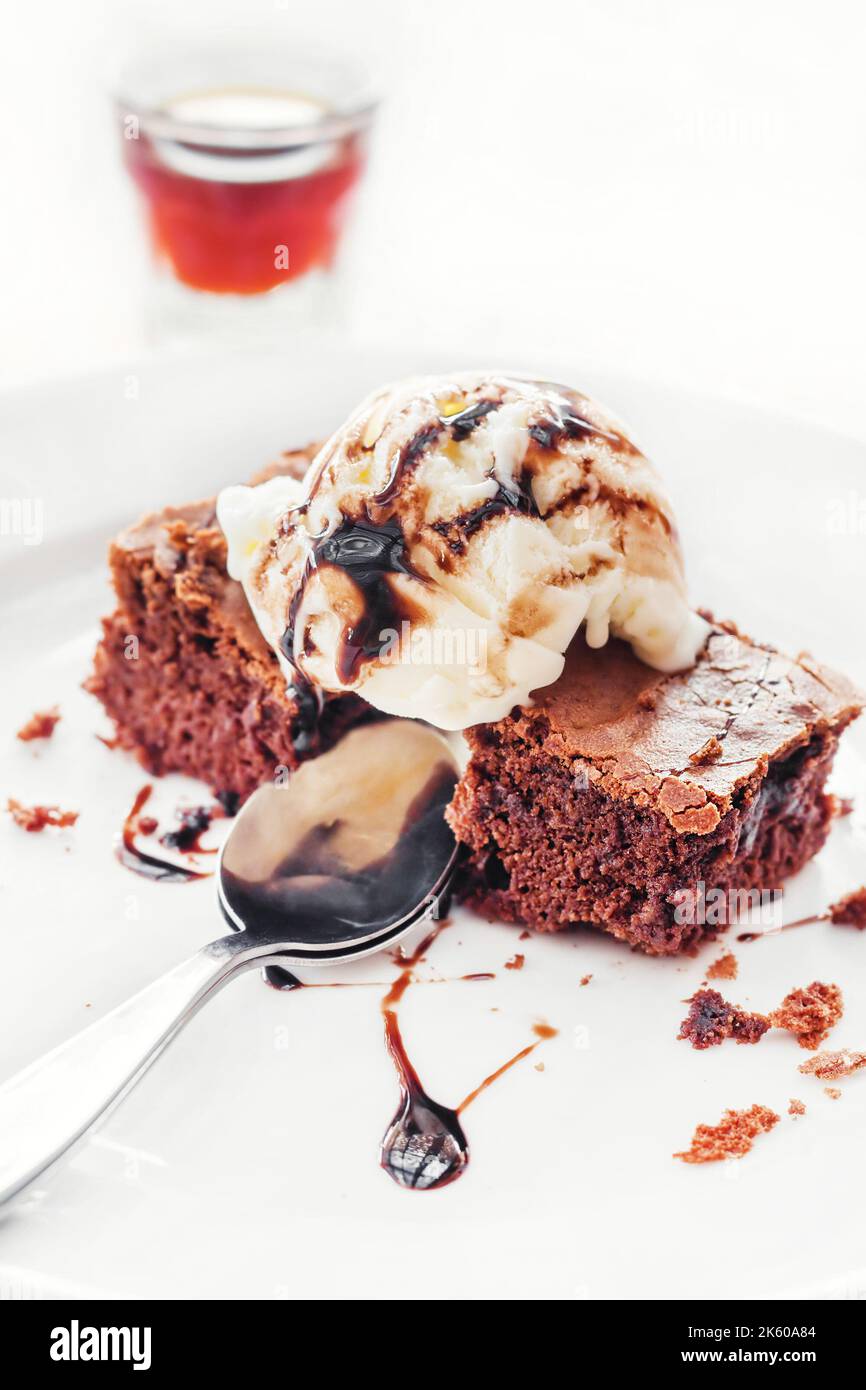 Chocolate fudge cake with vanilla ice cream (shallow dof Stock Photo