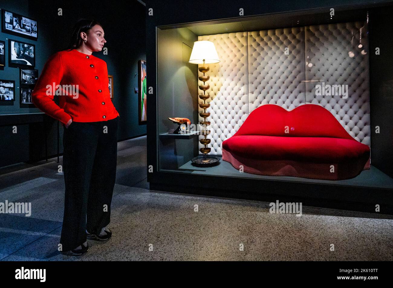 london-uk-11th-oct-2022-lobster-telephone-champagne-lamp-and-mae