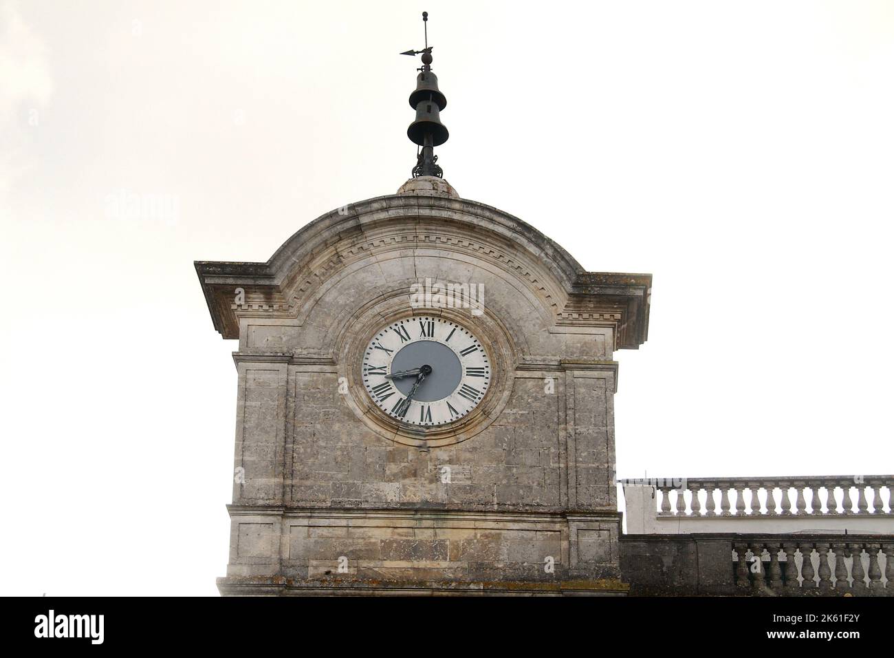 Cisternino, Puglia, Italy. The clock tower (b. 1850) in Piazza Vittorio Emanuele III (Piazza Dell'Orologio). Stock Photo