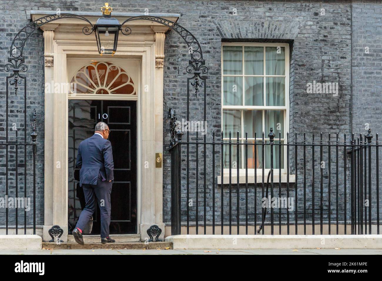 Downing Street, London, UK. 11th October 2022. Ministers attend the first Cabinet Meeting at 10 Downing Street since the Conservative Party Conference last week. James Cleverly MP, Secretary of State for Foreign, Commonwealth and Development Affairs. Amanda Rose/Alamy Live News Stock Photo