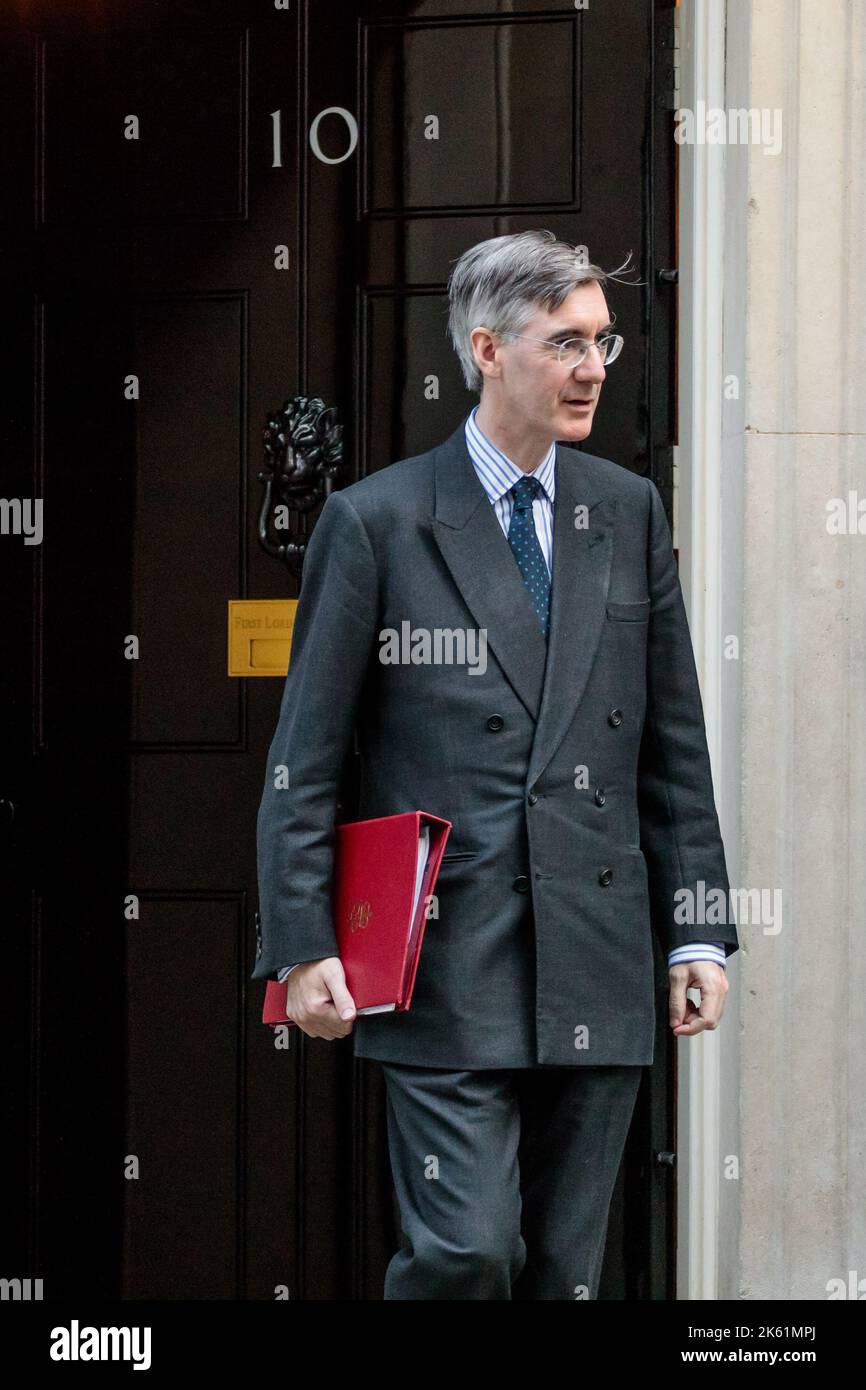 Downing Street, London, UK. 11th October 2022. Ministers attend the first Cabinet Meeting at 10 Downing Street since the Conservative Party Conference last week. Jacob Rees-Mogg MP, Secretary of State for Business, Energy and Industrial Strategy. Amanda Rose/Alamy Live News Stock Photo