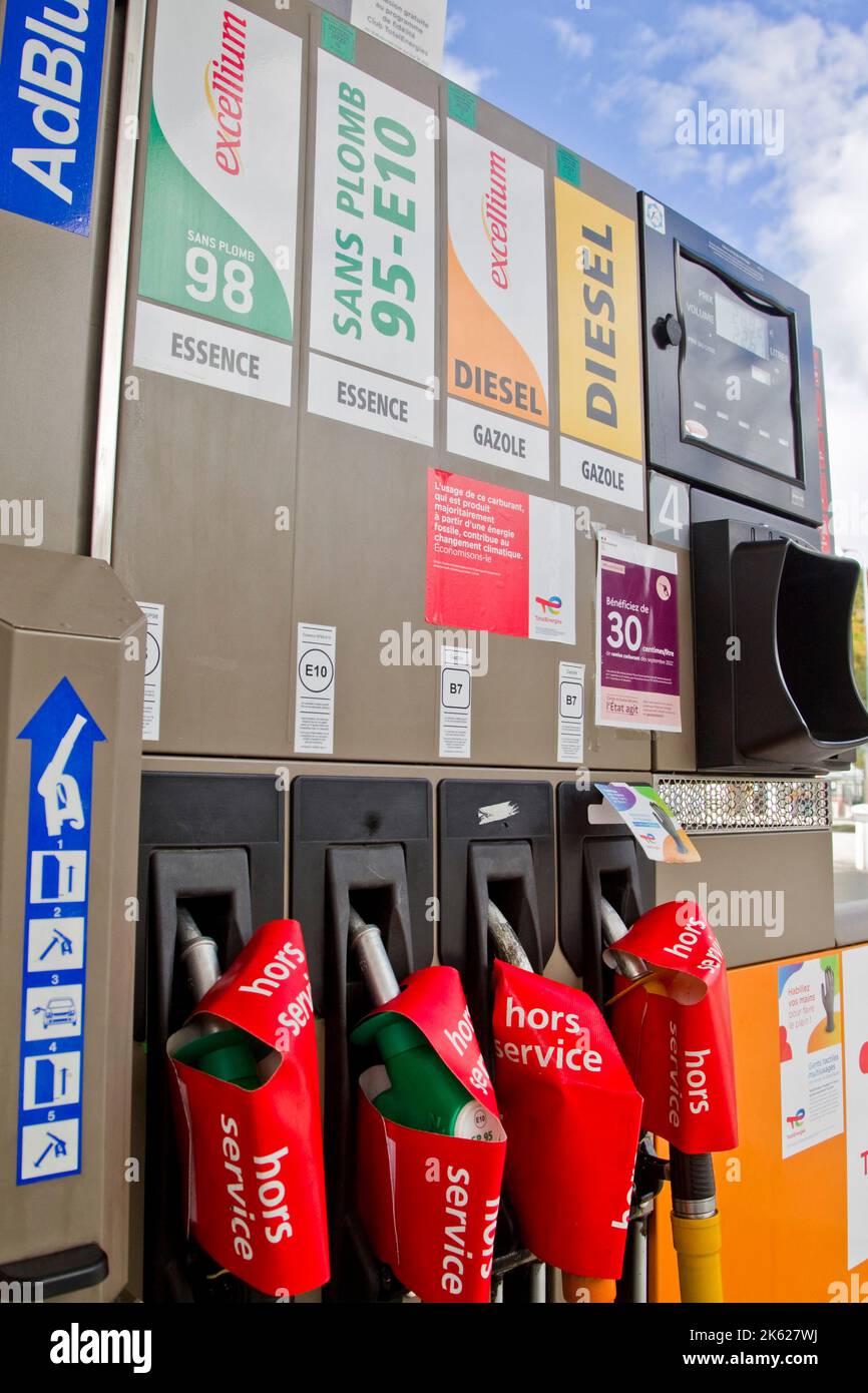 Totalenergie fuel pump out of order, France on October 10, 2022