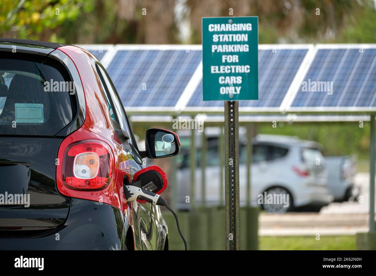 Electric plugin car charging with electricity from solar renewable