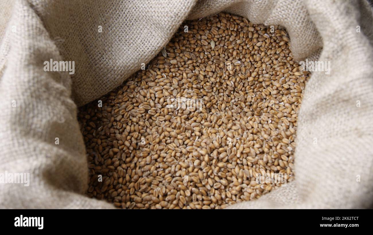 Jute bags hires stock photography and images Alamy