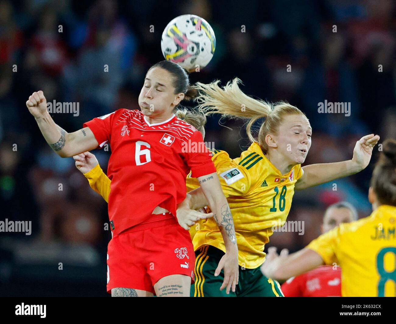 Soccer Football - FIFA Women's World Cup - UEFA Qualifiers - Switzerland v Wales - Stadion Letzigrund, Zurich, Switzerland - October 11, 2022 Switzerland's Geraldine Reuteler in action with Wales' Ceri Holland REUTERS/Stefan Wermuth Stock Photo