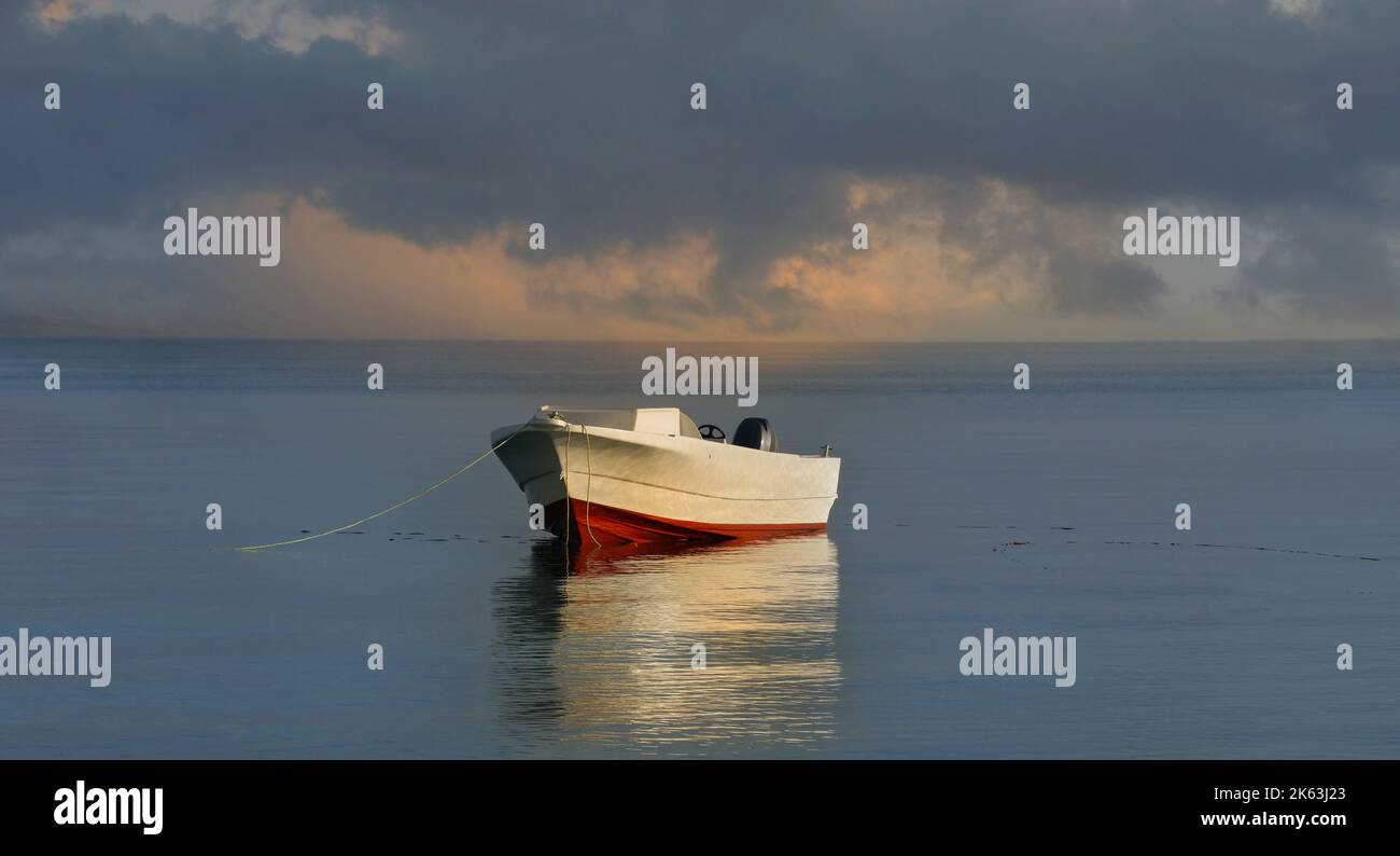 Fishing boat near the shore on the Red Sea, Dahab, Sinai, Egypt Stock ...