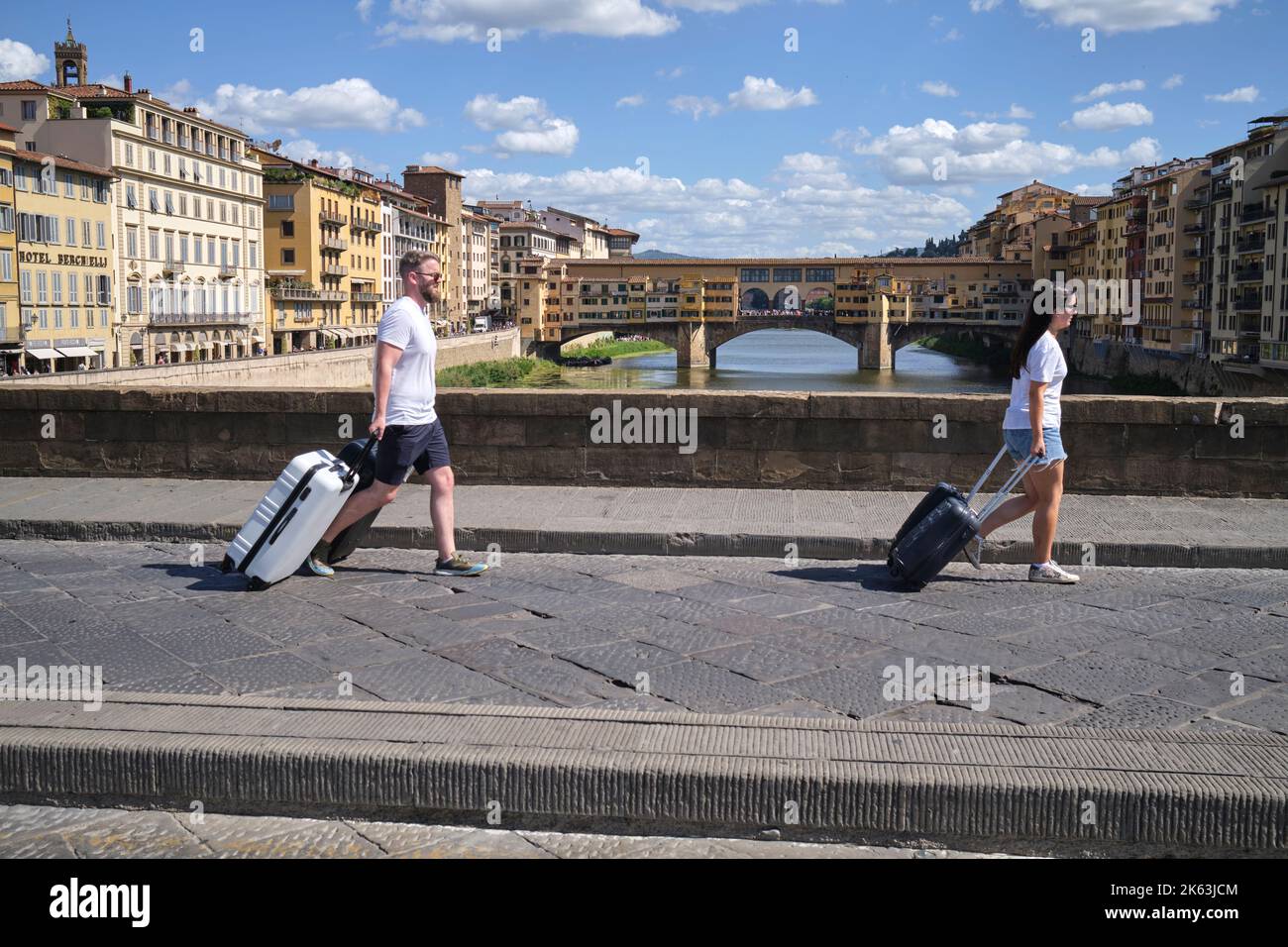 Florence italy ponte vecchio bags hi-res stock photography and 
