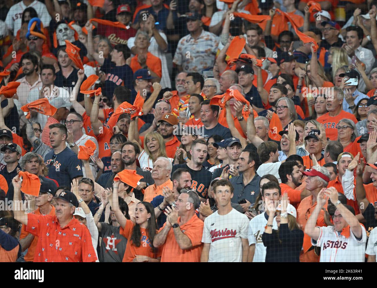 houston astros fans in stands 2021