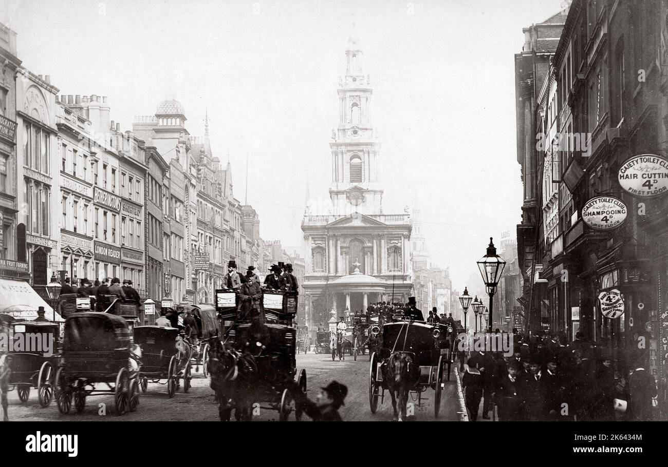 c.1880 England - view of London - horse drawn traffic in the city centre - The Strand? Stock Photo