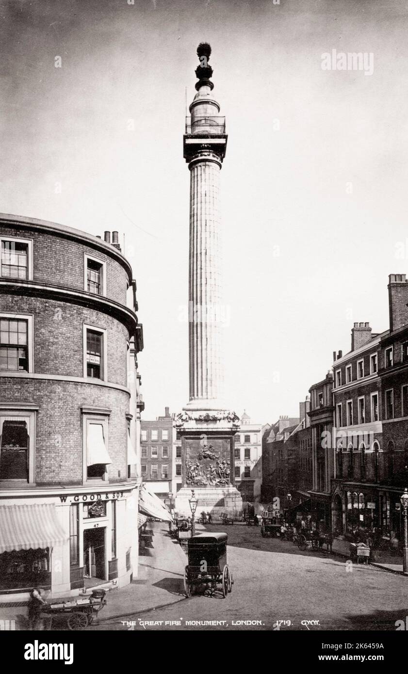 Vintage 19th century photograph the Great Fire monument, London Stock