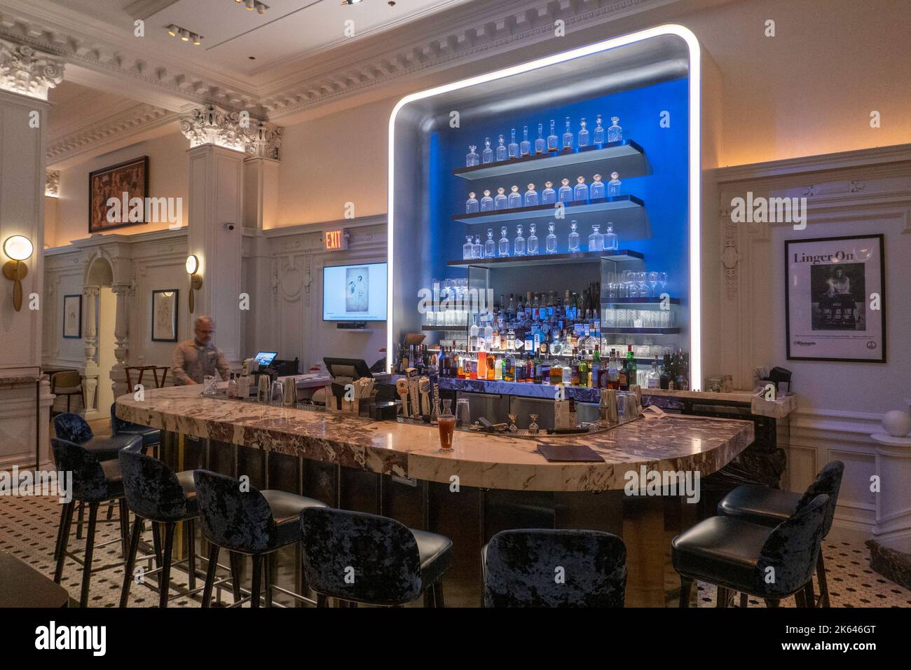Algonquin hotel new york blue bar hires stock photography and images