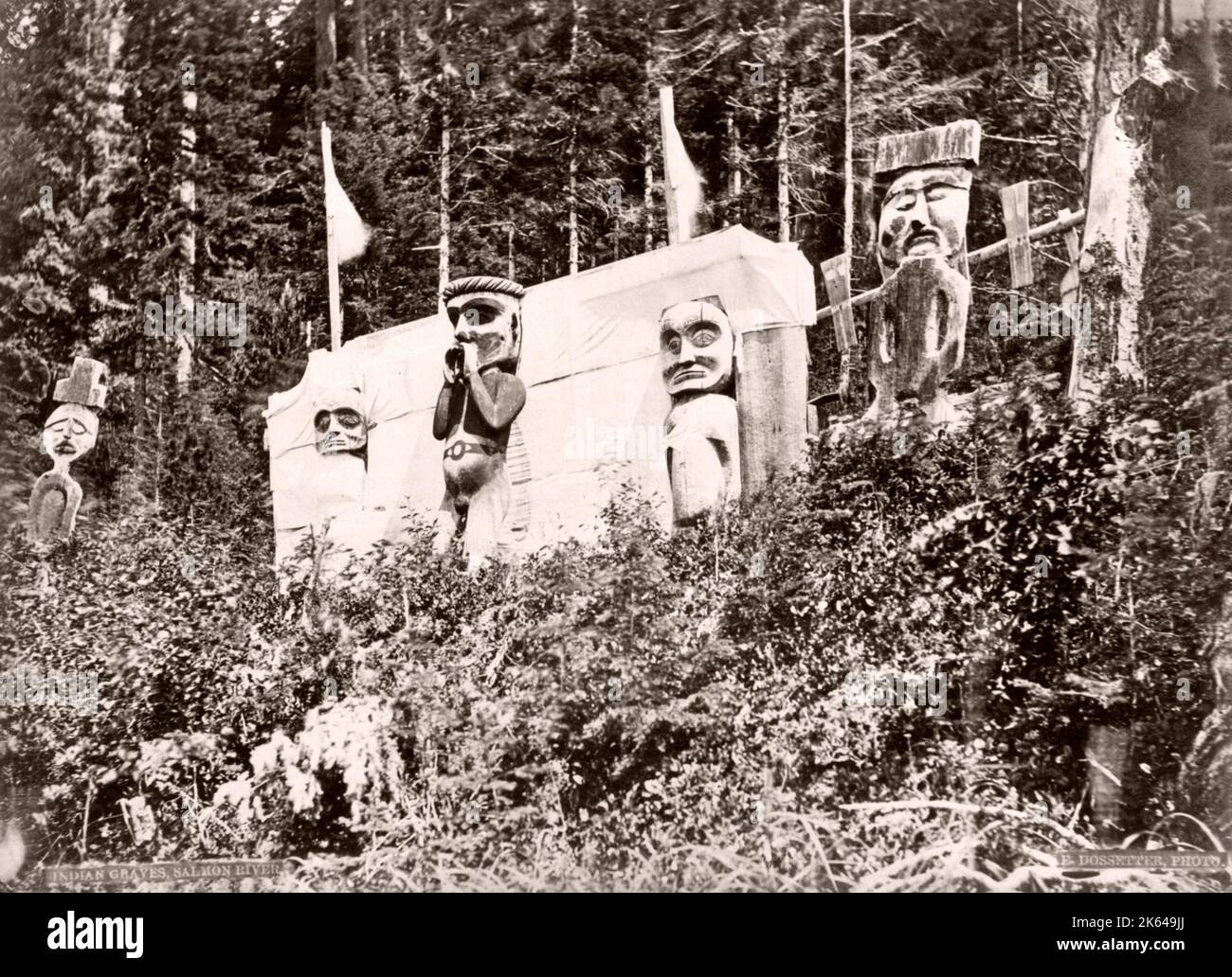 c. 1880s vintage photograph - North America - totem poles, Alert Bay on Cormorant Island, in the Regional District of Mount Waddington, British Columbia, Canada. Stock Photo
