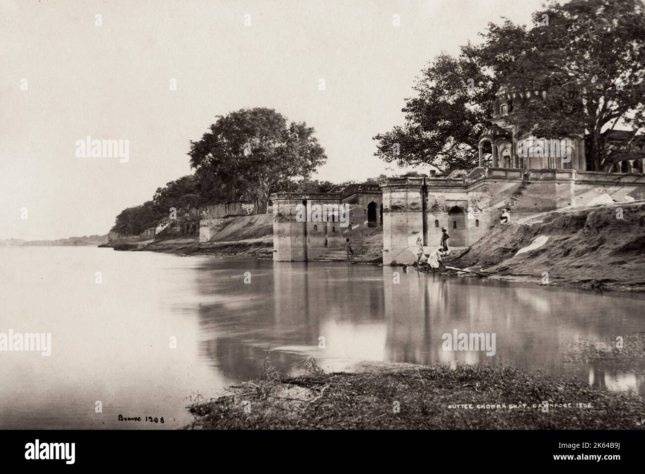 19th century vintage photograph - Title: Cawnpore; Suttee Chowra Ghat, the Scene of the Massacre, Samuel Bourne (English, 1834 - 1912) Cawnpore, India; Kanpur, India Date: 1865-1866 Stock Photo
