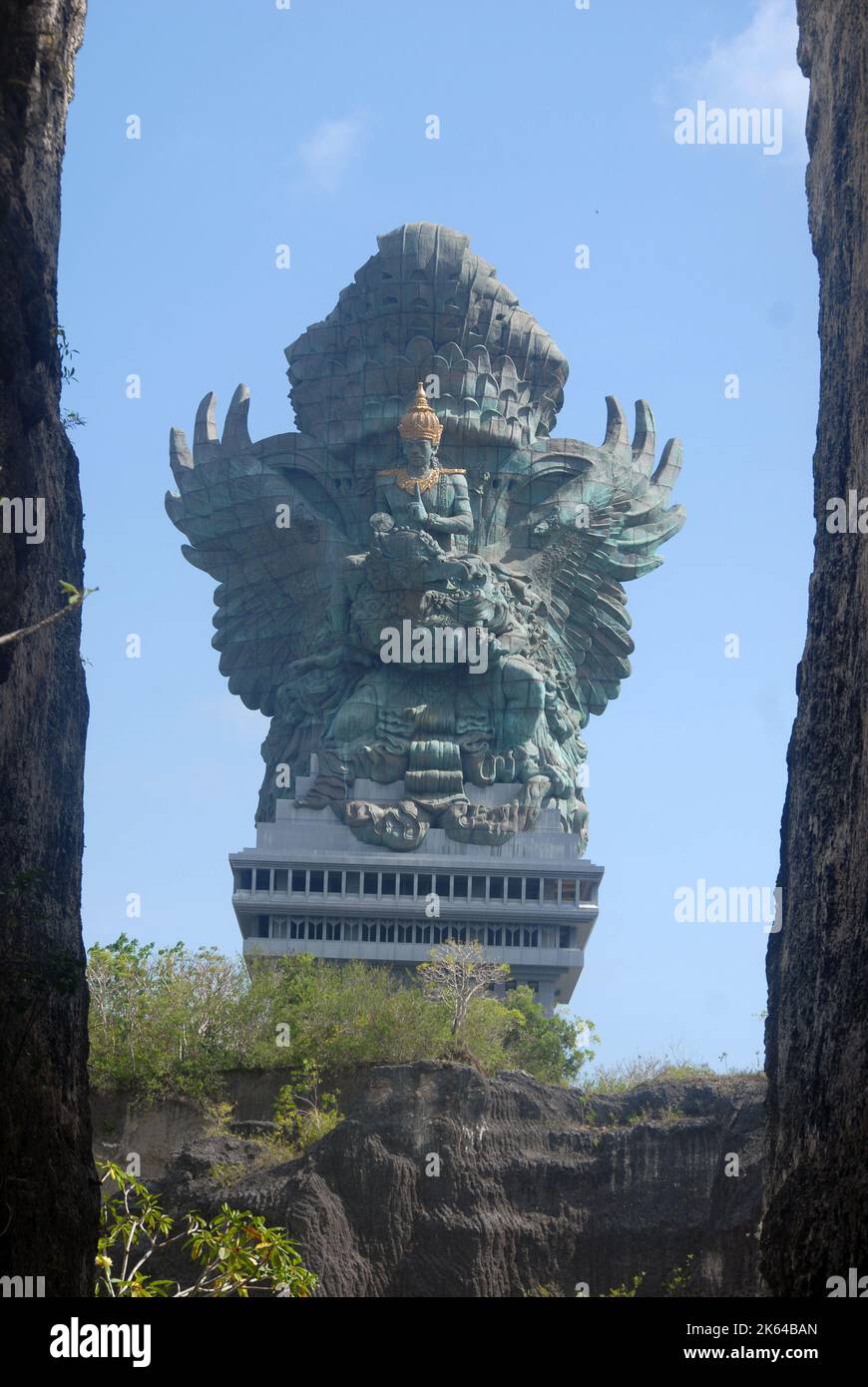 Nyoman nuarta hi-res stock photography and images - Alamy