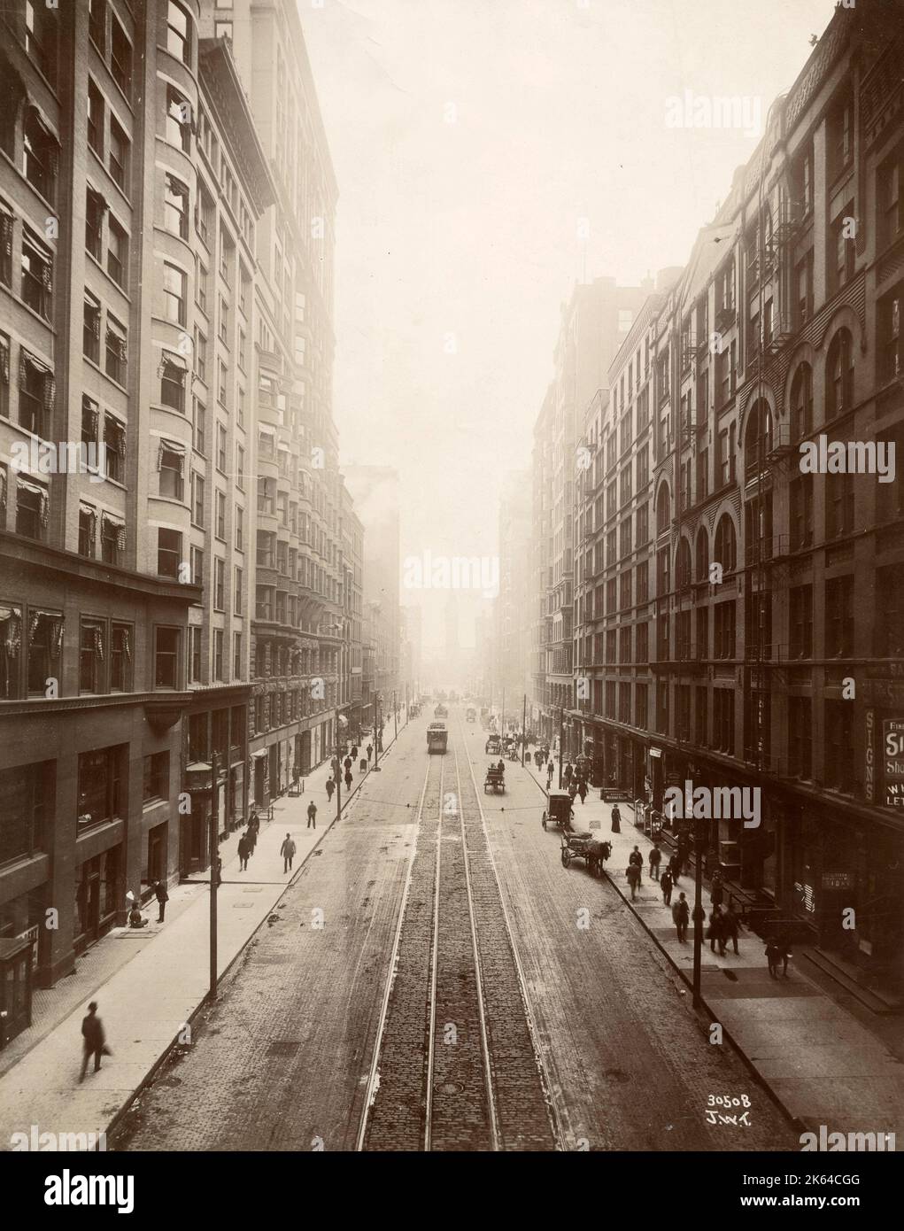 Early 20th century vintage press photograph view down Dearborn Street