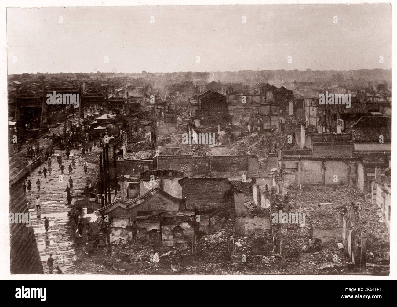 Vintage Photograph China c.1900 - Boxer rebellion or uprising, Yihetuan Movement - image from an album of a British soldier who took part of the supression of the uprising - ruins in Peking Beijing Stock Photo