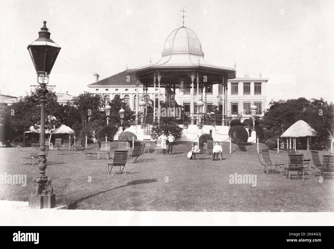 Shanghai street 1900s hi-res stock photography and images - Alamy