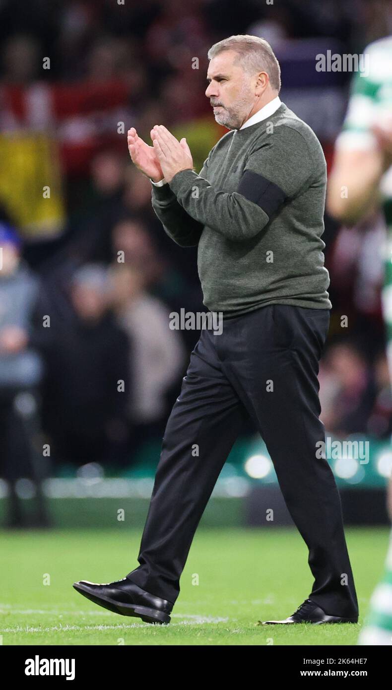 Celtic manager Ange Postecoglou applauds the fans following the UEFA ...