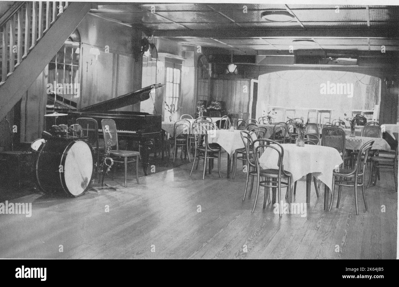 View of the dance floor at the 43 club, 43, Gerrard St, Soho, London, run by Kate 'Ma' Meyrick, Queen of the Nightclubs. Kate Evelyn 'Ma' Meyrick (1875 -1933), an Irish business woman and 'Queen' of the London nightclub scene. She ran '43', a late-night jazz club at 43 Gerrard Street in Soho, was prosecuted several times for breaching licensing laws and went to prison for bribing policemen to ignore these breaches. Her book 'Secrets of the 43' was banned on its publication in 1933. Three of her daughters married peers of the realm. Stock Photo