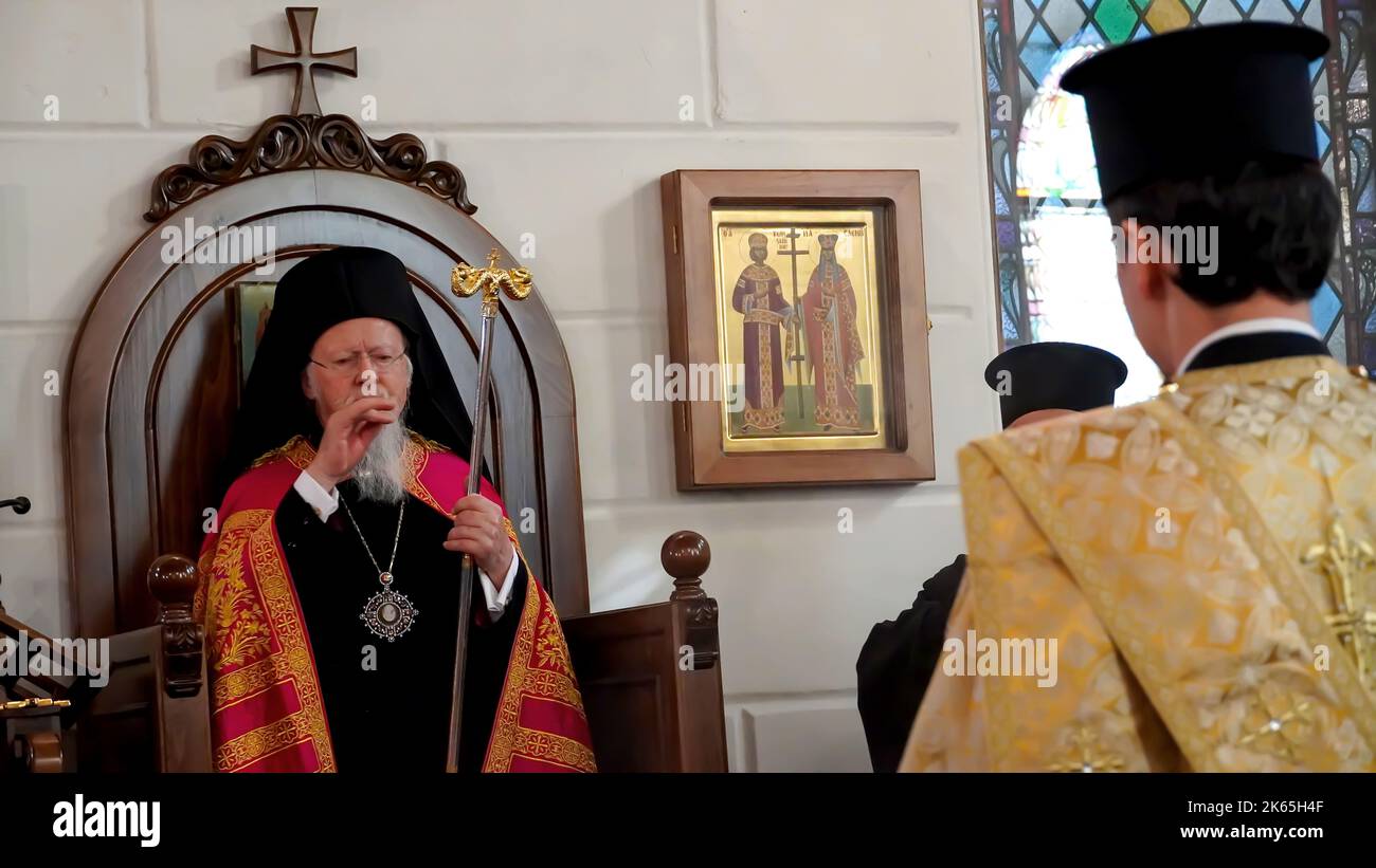 Izmir, Turkey, Turkey. 10th Oct, 2022. The Ecumenical Patriarch Bartholomew I of Constantinople has visited Hagia Fotini Church in Izmir, Turkey upon the invitation of Izmir Metropolitan Bartholomew Samaras. Bartholomew I officiated at the church's Sunday mass and blessed the crowded community, which included people from Greece, Turkey, Russia, and Romania. Bartholomew I is the spiritual leader of the Eastern Orthodox Christians worldwide. Since November 2, 1991, he has served as the 270th Archbishop of Constantinople and Ecumenical Patriarch. Also, the Greek church, which is the only one ac Stock Photo