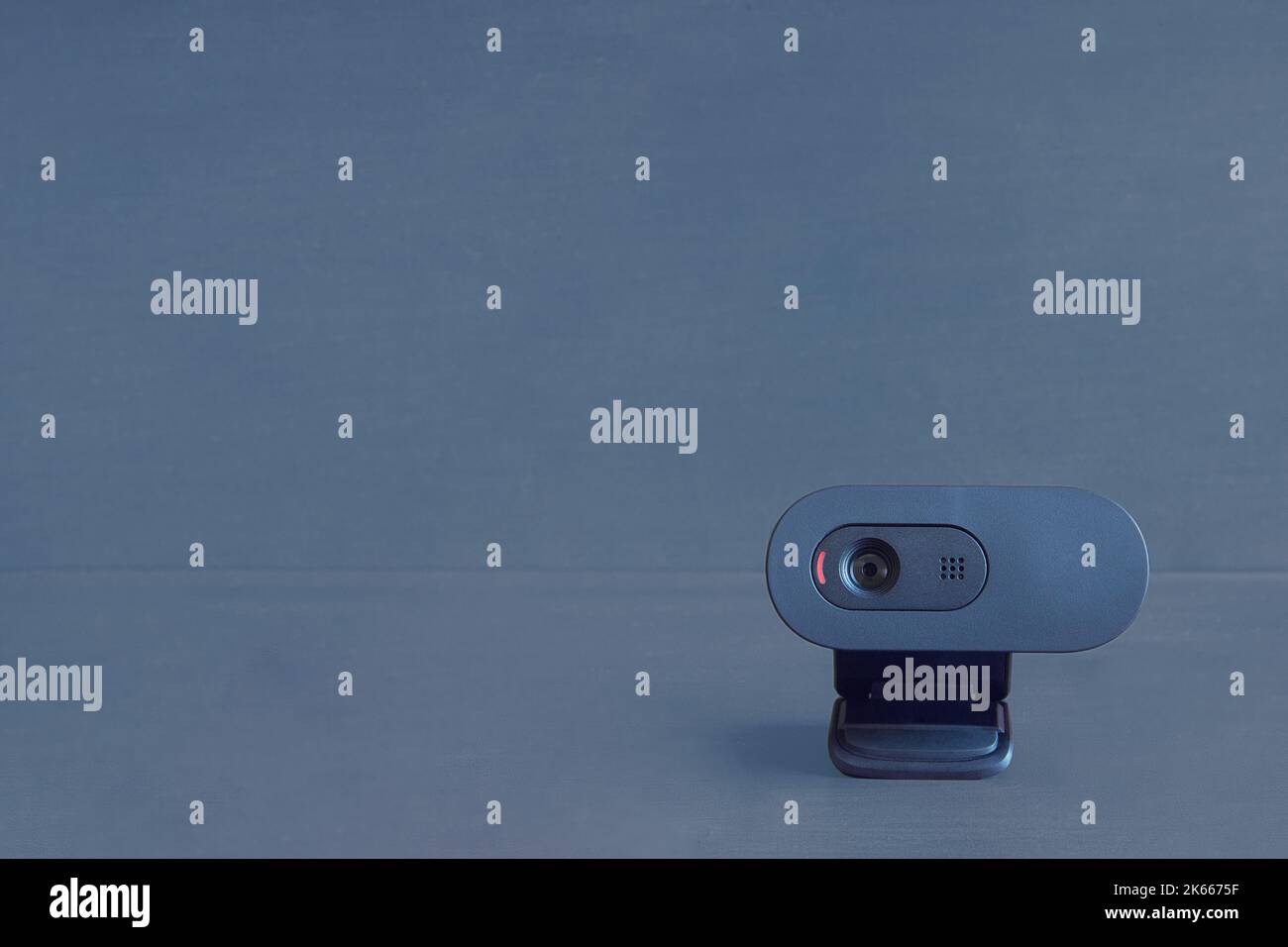 Web cam hi-res stock photography and images - Alamy