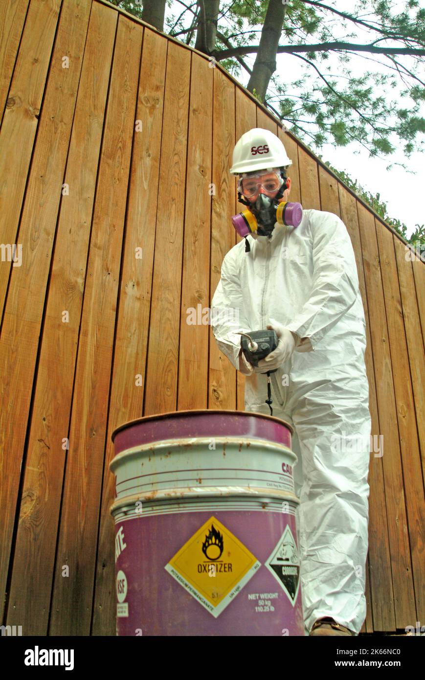 Hazardous Materials Removal Worker Stock Photo Alamy