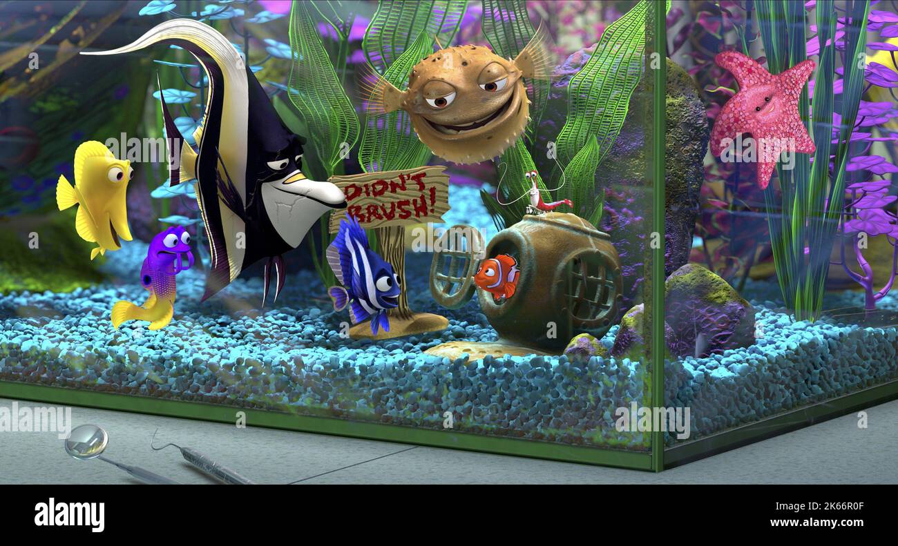 BUBBLES, GURGLE, DEB, GILL, BLOAT, NEMO, PEACH, FINDING NEMO, 2003 Stock Photo