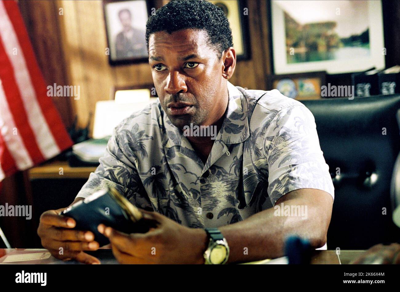 DENZEL WASHINGTON, OUT OF TIME, 2003 Stock Photo - Alamy