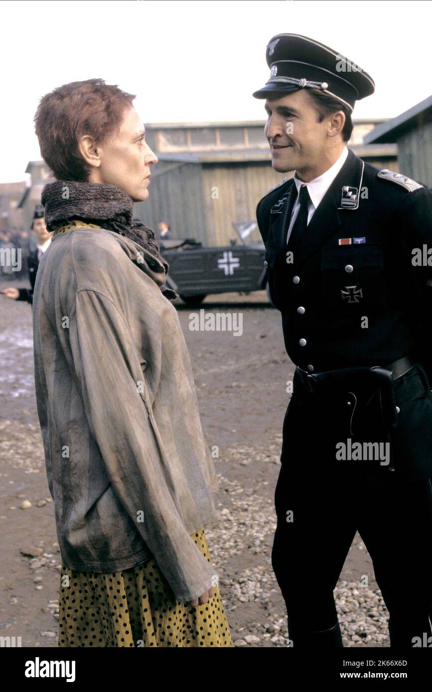 CHRISTINE LAHTI, JONATHAN CAKE, OUT OF THE ASHES, 2003 Stock Photo