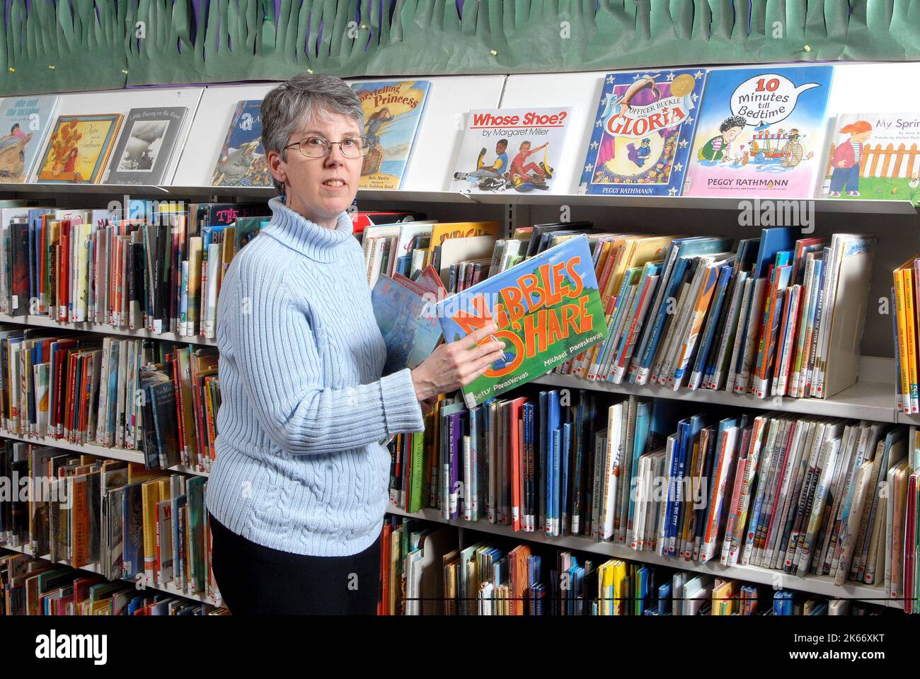 Public library functions hi-res stock photography and images - Alamy