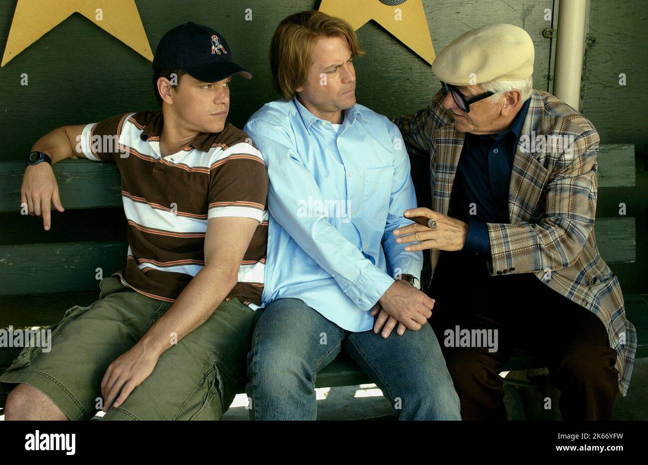 MATT DAMON, GREG KINNEAR, SEYMOUR CASSEL, STUCK ON YOU, 2003 Stock Photo