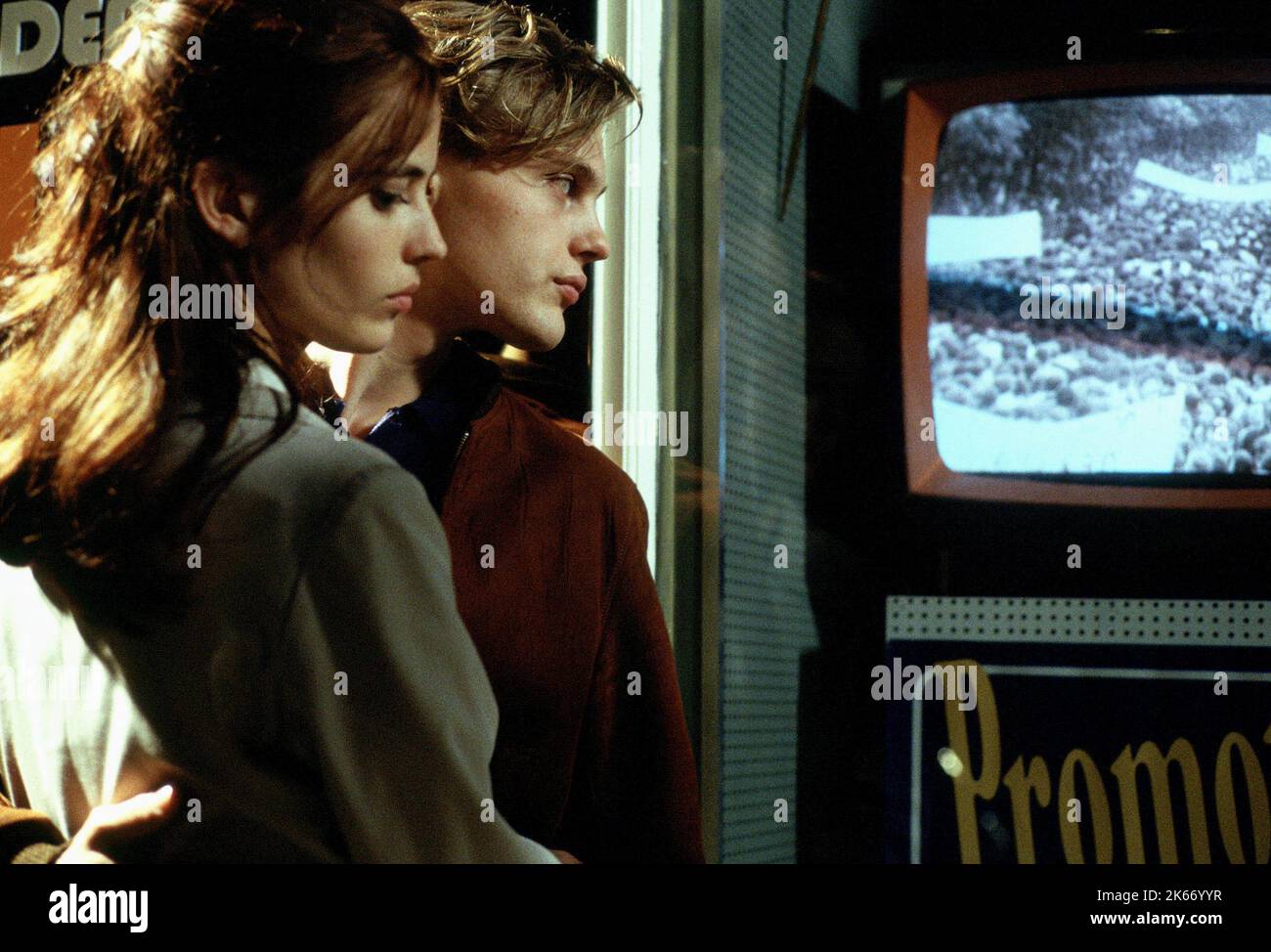 THE DREAMERS LOUIS GARREL, EVA GREEN, MICHAEL PITT Date: 2003 Stock Photo -  Alamy