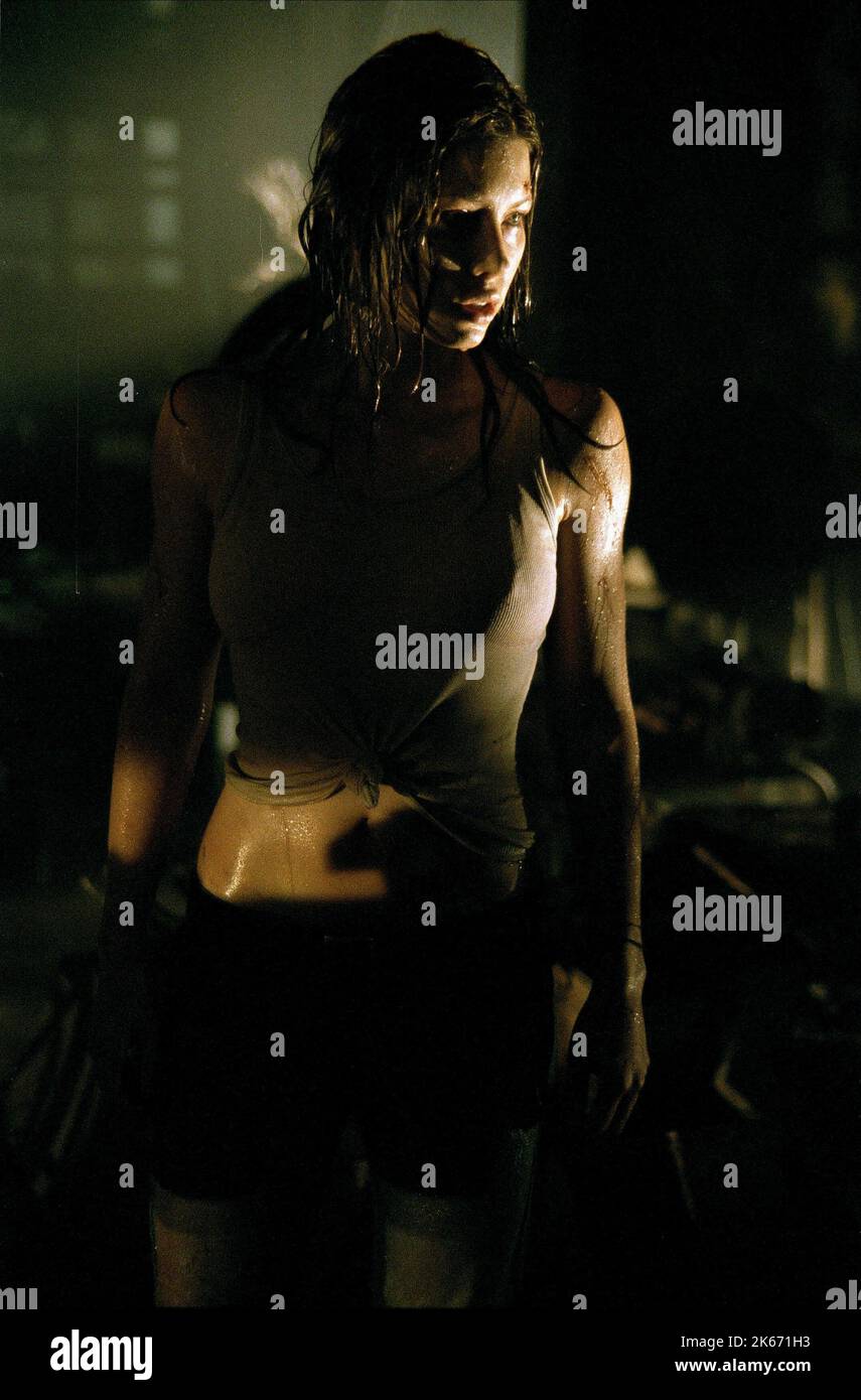 JESSICA BIEL, THE TEXAS CHAINSAW MASSACRE, 2003 Stock Photo