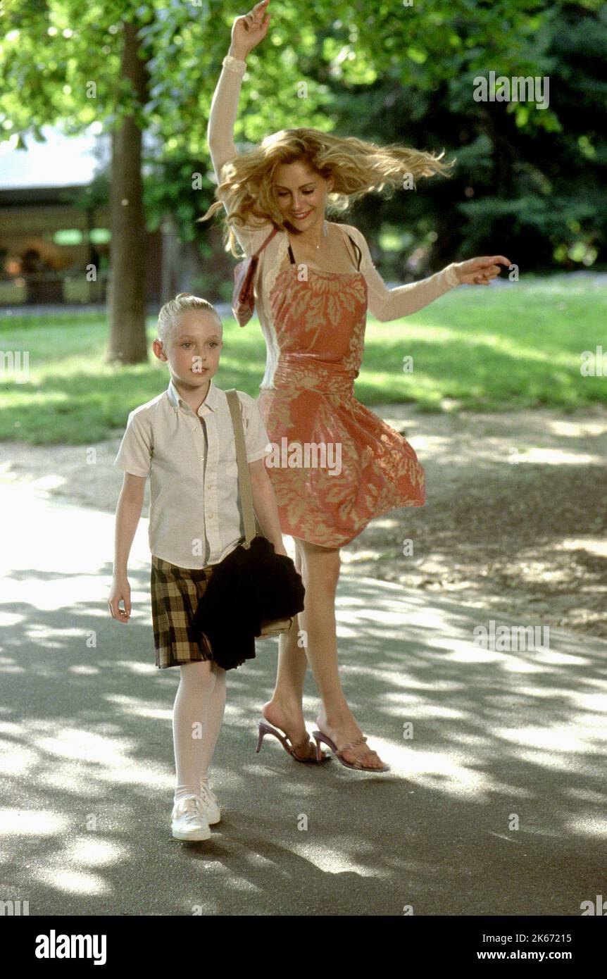 DAKOTA FANNING BRITTANY MURPHY UPTOWN GIRLS 2003 Stock Photo Alamy DAKOTA FANNING BRITTANY MURPHY UPTOWN GIRLS 2003 Stock Photo Alamy