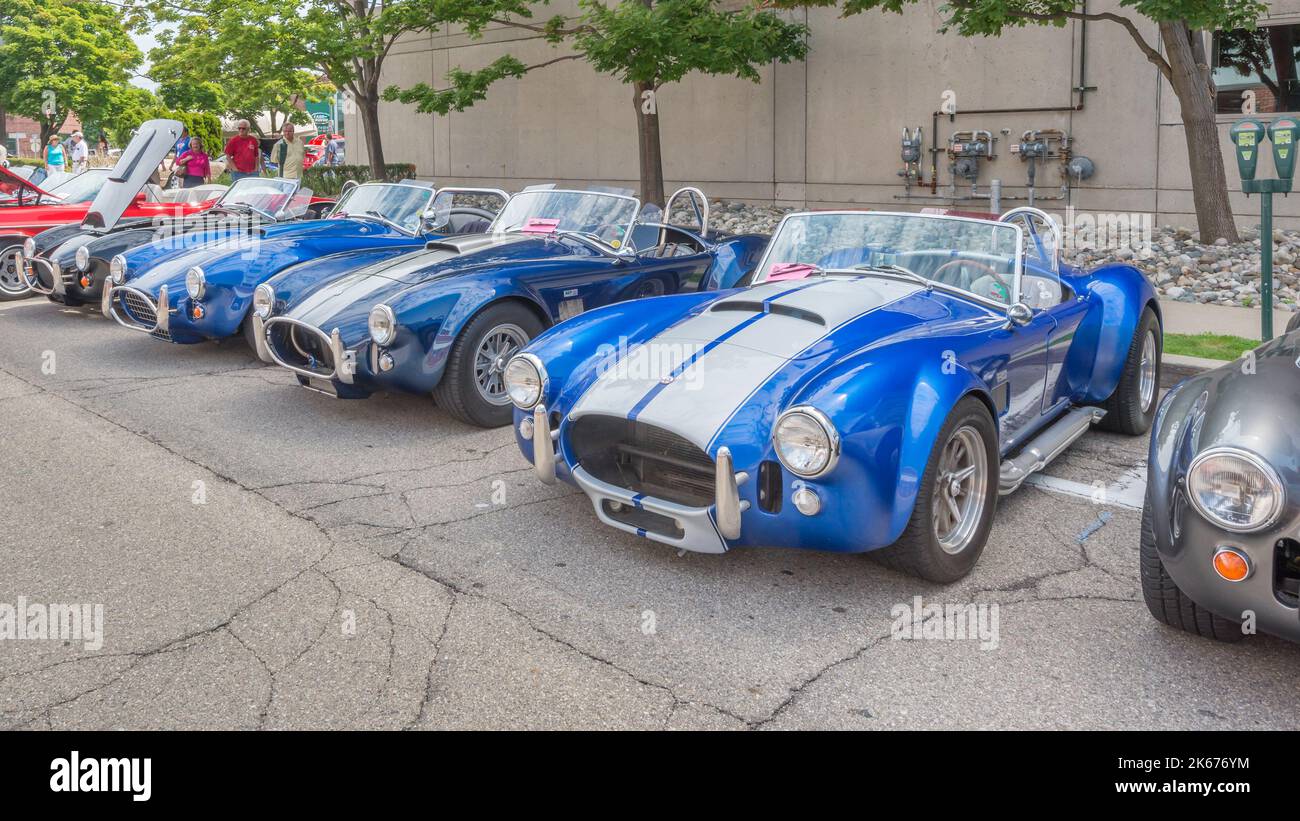 2014 four door cars hi-res stock photography and images - Alamy