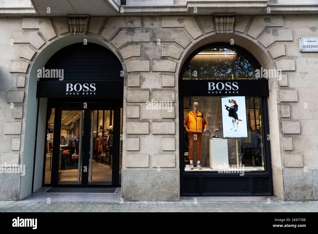 Hugo boss and label hi-res stock photography and images - Alamy