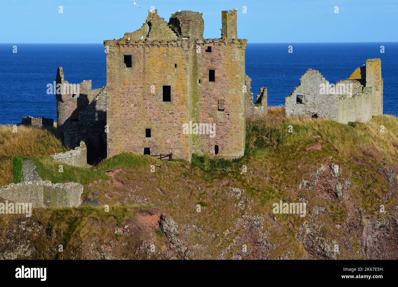 The Dunnottar Castle in Stonehaven, a Scottish historical landmark ...