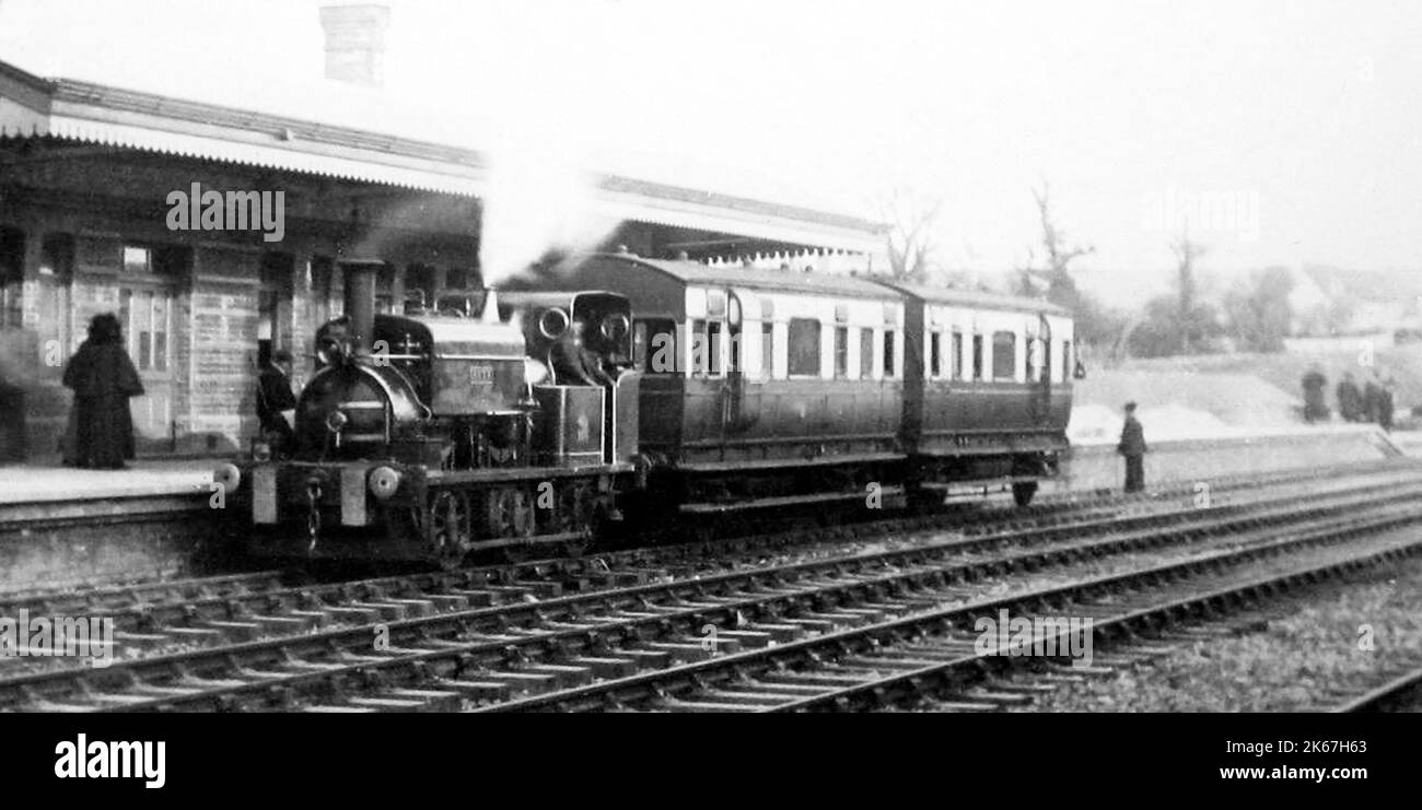First train at Chipping Sodbury Railway Station in 1903 Stock Photo