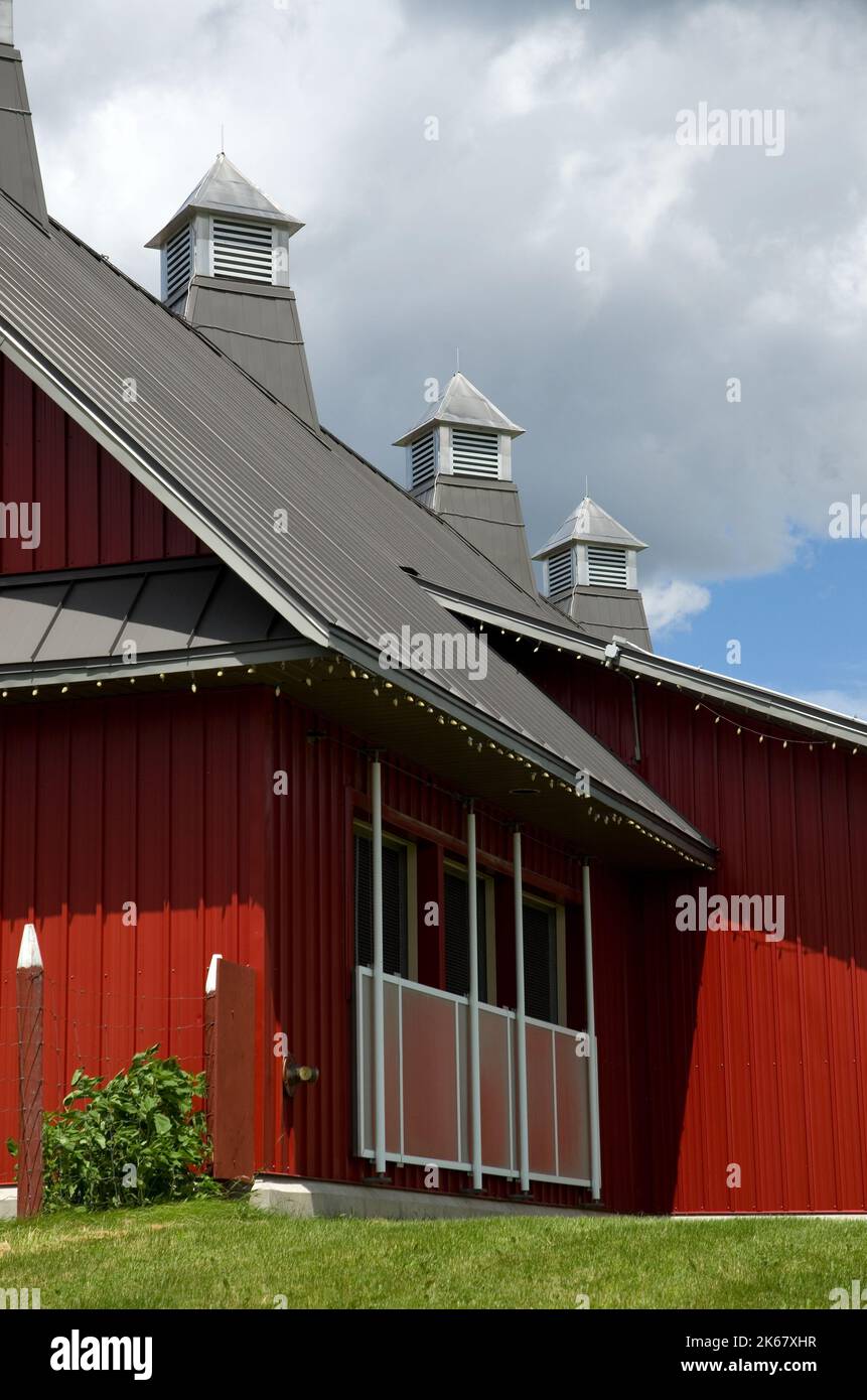Aluminum Red Barn Roof at Experimental Farm of Ottawa, Ontario, Canada