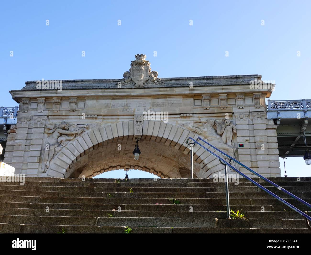 Architectural detail on the former Viaduc de Passy bridge, now Pont Bir-Hakeim, Paris, France. Stock Photo