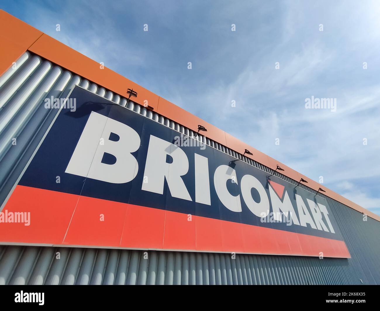 Bricomart hi-res stock photography and images - Alamy