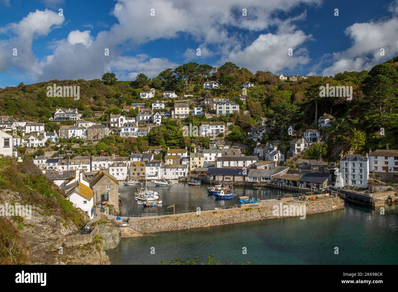 Polperro fishing village harbour, Cornwall Stock Photo - Alamy